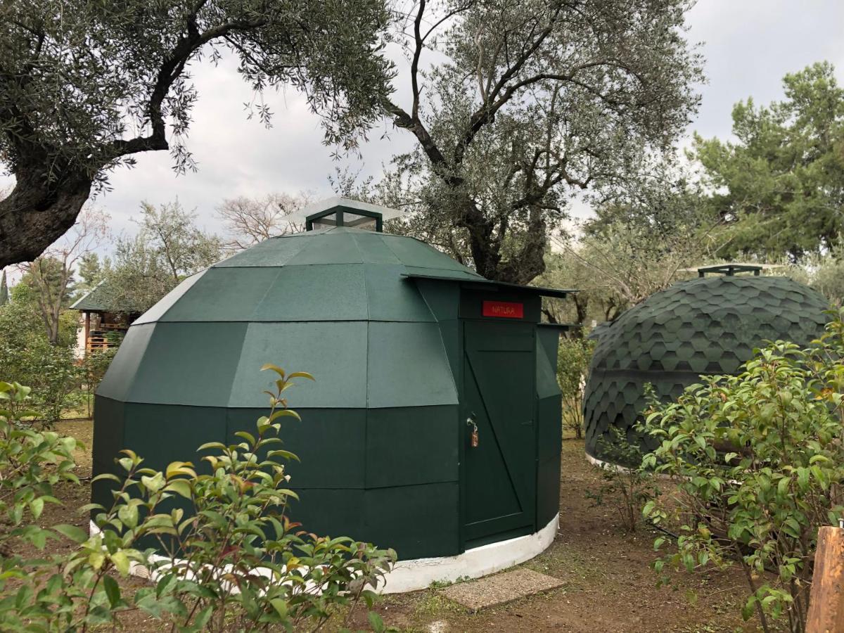 Nisi Glamping 호텔 파랄리아 라콘 외부 사진