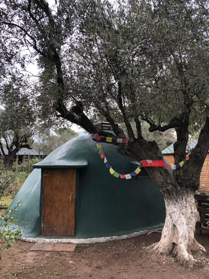 Nisi Glamping 호텔 파랄리아 라콘 외부 사진